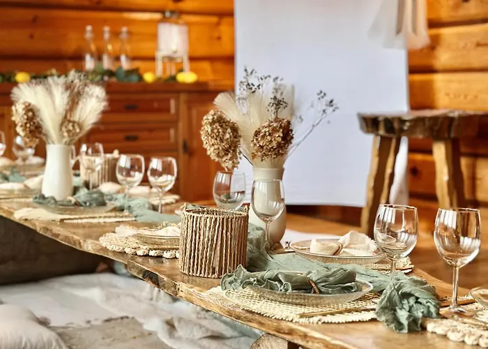 Bukowa Jezioro Zywieckie Beskid Zywiecki Slaski Sauna Jacuzzi Kominek Morsowanie Zywiec Szczyrk